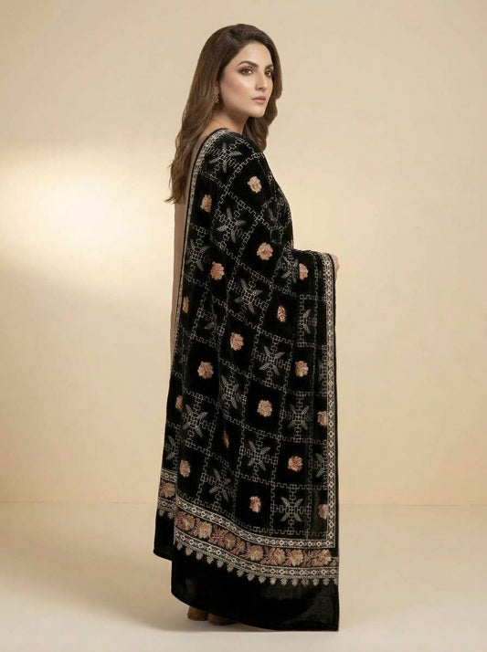 Luxury Embroidered Velvet Shawl – Elegant Full Shawl for Women