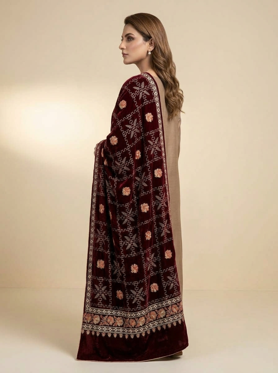 Luxury Embroidered Velvet Shawl – Elegant Full Shawl for Women