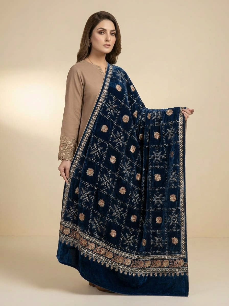 Luxury Embroidered Velvet Shawl – Elegant Full Shawl for Women